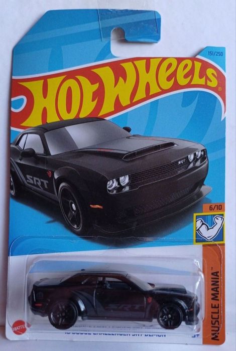 Hot Wheels 18 Dodge Challenger SRT Demon long card