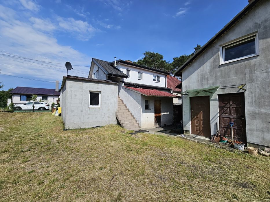 Działka z zabudowaniami w Tanowie -1700m² dom i ogród z potencjałem.