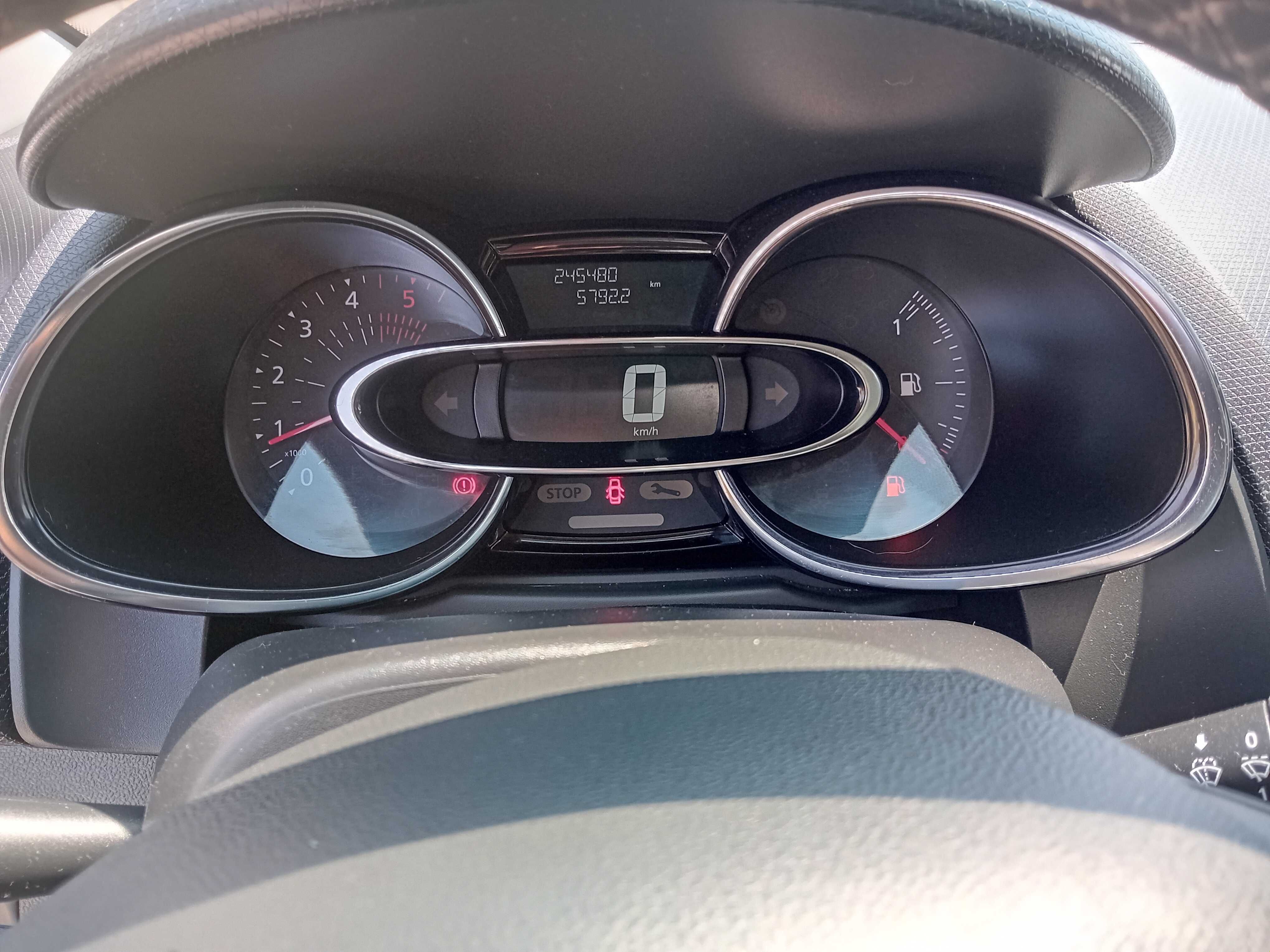 RENAULT CLIO 1.5 DCI 90CV CARRO 2017