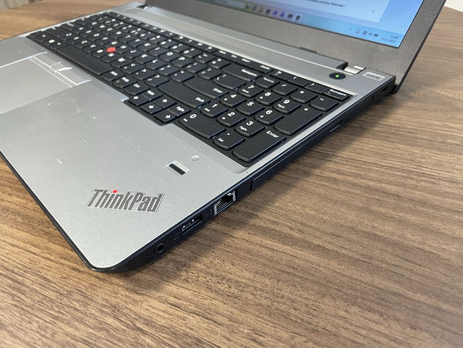 Laptop Lenovo E570 i5-7200U 8GB 128SSD Windows 11 Pro