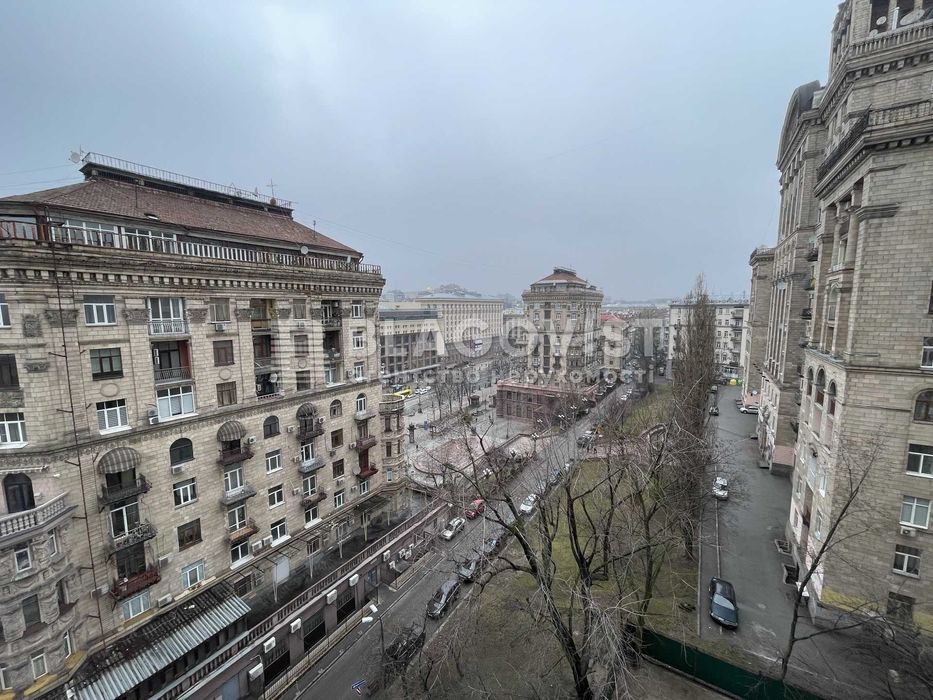 Хрещатик 27б. Розкішні апартаменти VIP класу в ЖК "Капітолій"