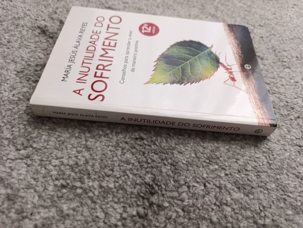 A Inutilidade do Sofrimento (portes incluídos)