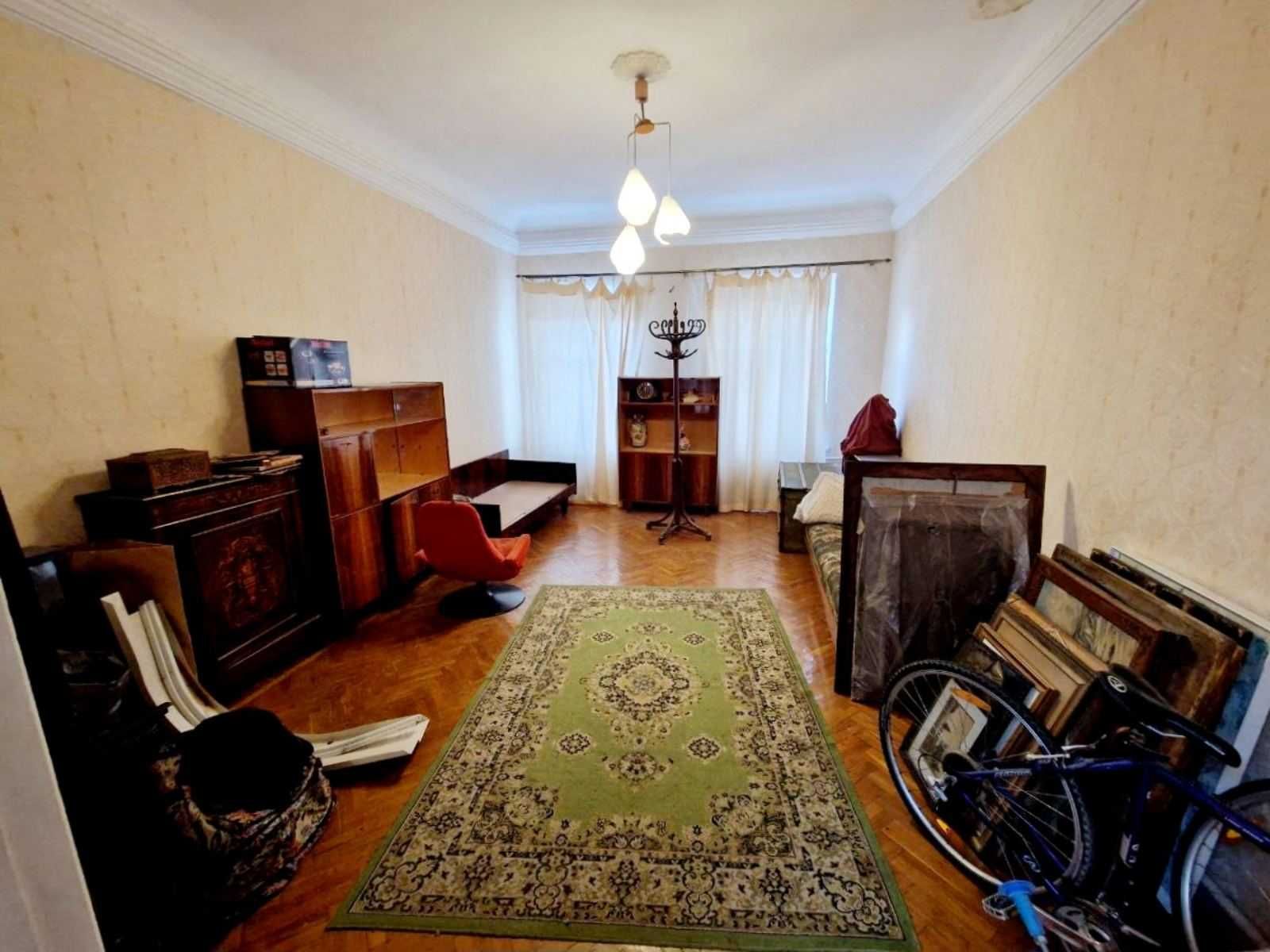 Продам квартиру на Молдаванке, рядом Привоз