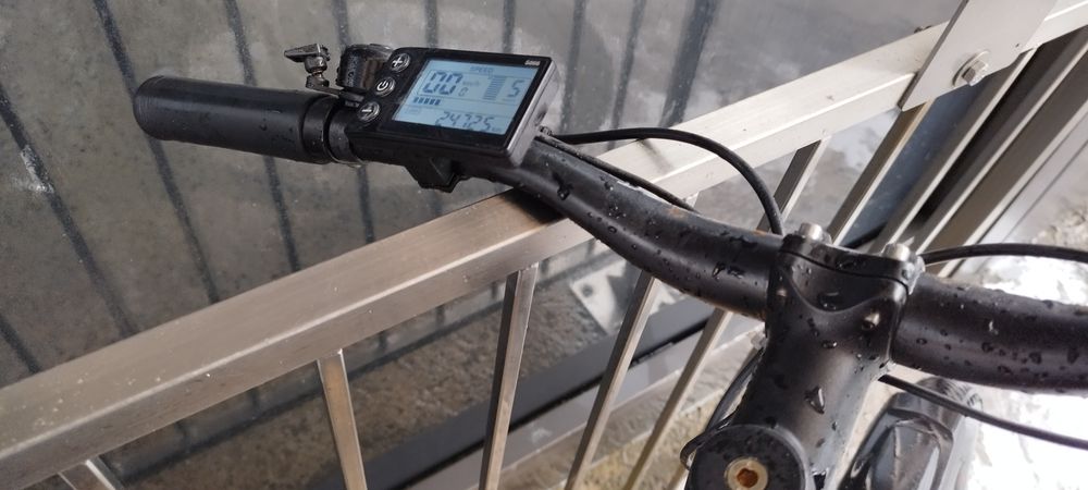 Електровелосипед 350watt 36volt 40км/год гідравлічні тормоза 50км запа