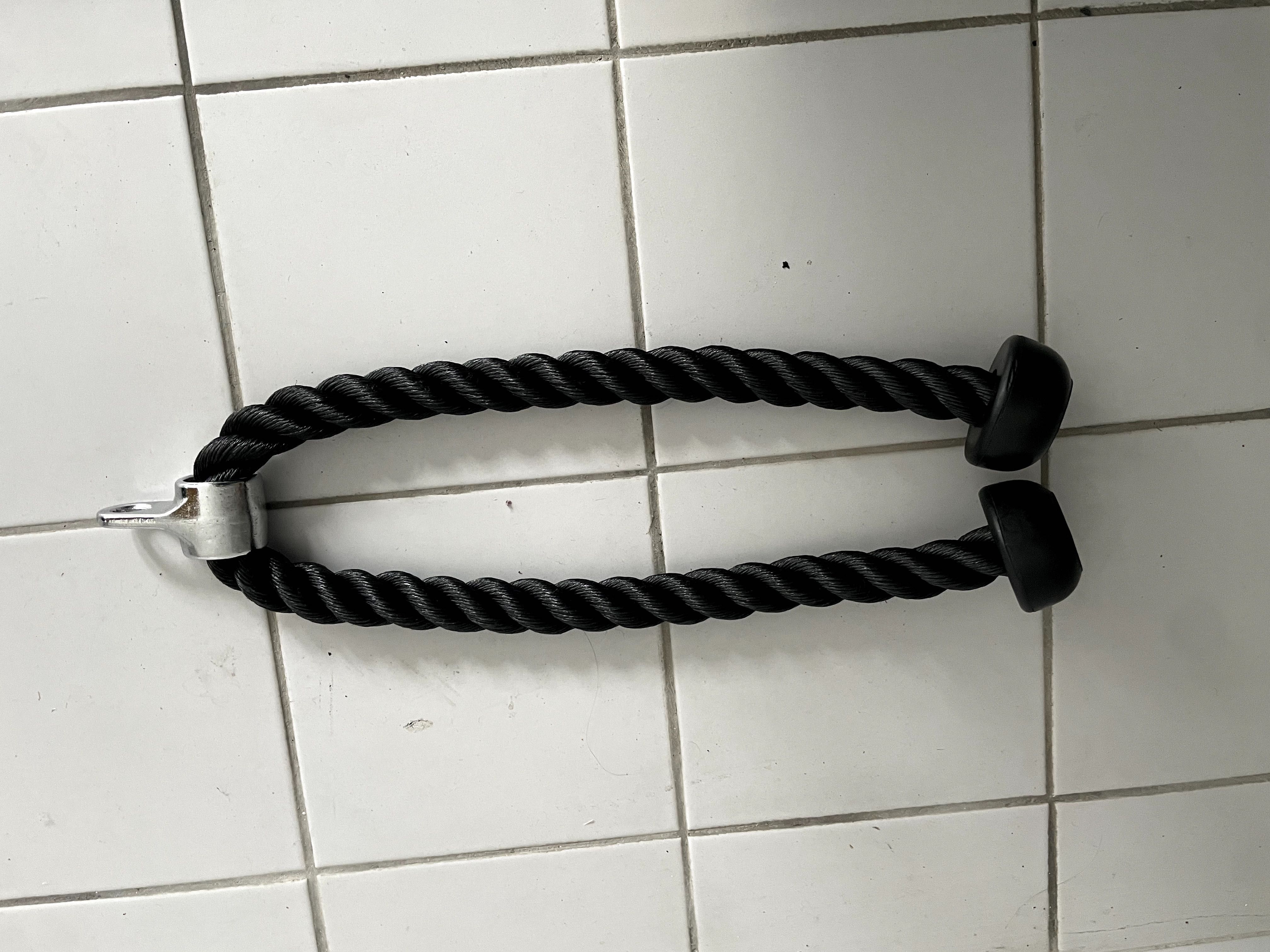 Corda de Tração para Tríceps Musculação - CORENGTH
Tamanho
15 cm