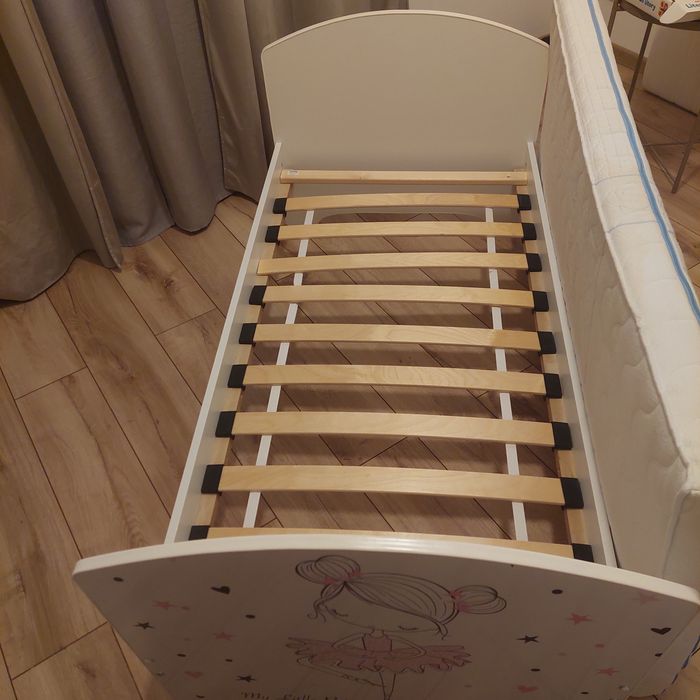 Łóżko dla dziewczynki 70x140