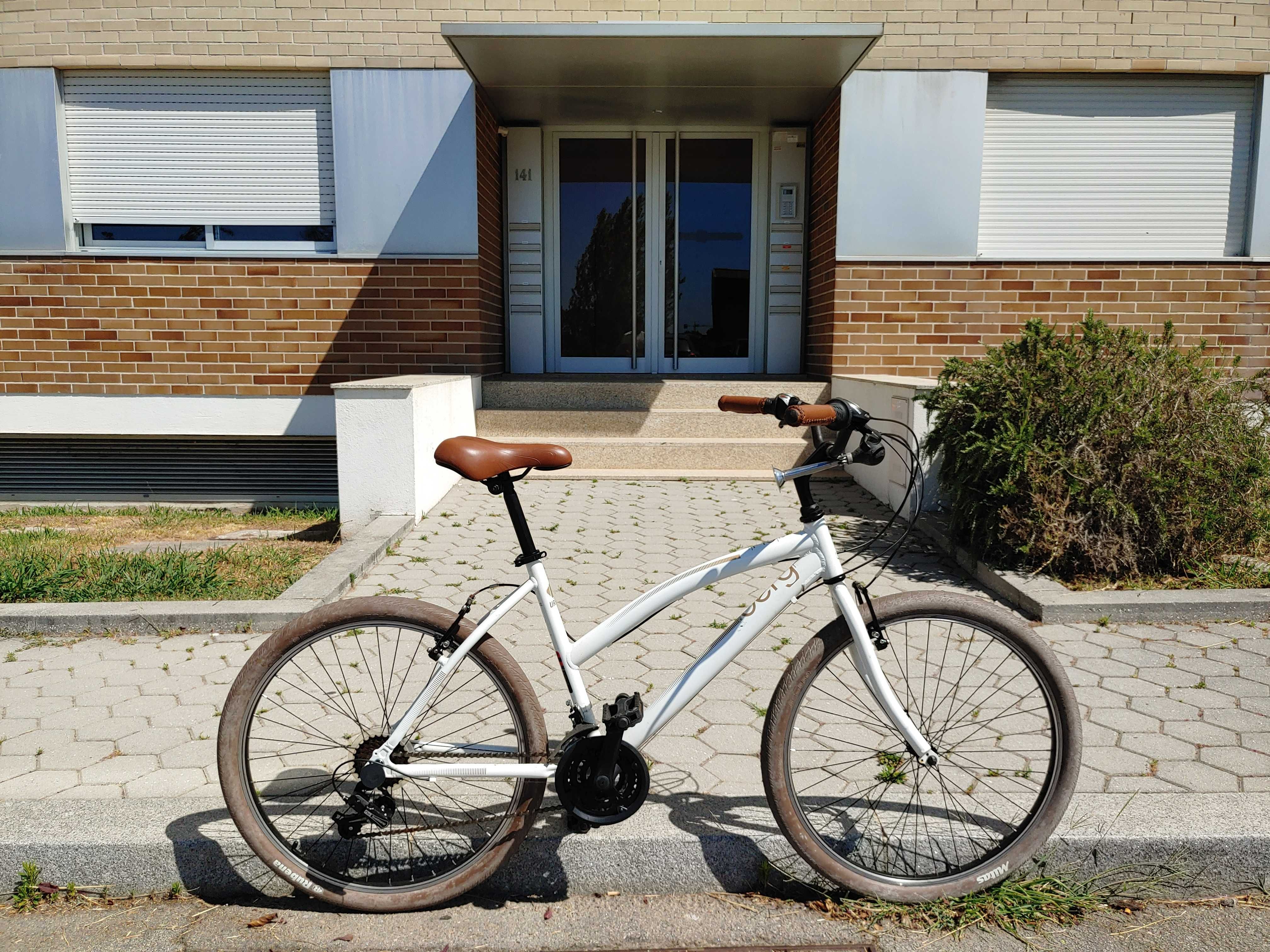 Bicicleta urbana 26" BERG Park Crosstown P