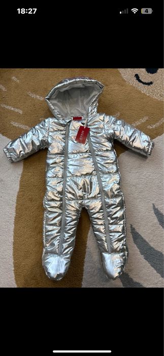 Kombinezon zimowy Guess