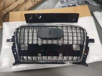 Решітка радіатора гриль AUDI Q5 (8R), 06.2012 - 09.2016 PAD07045S