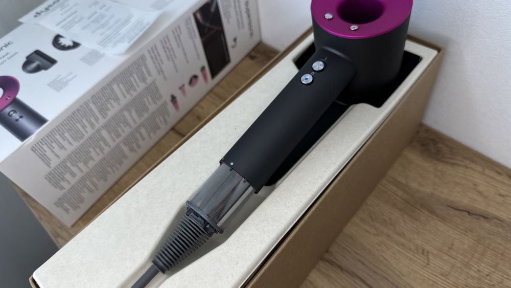 Новий Фен Дайсон, фен Dyson Supersonic HD07 Iron/Fuchsia, Оригінал