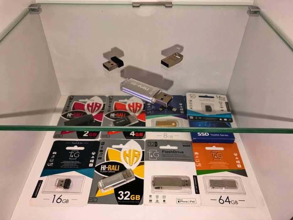 Нові Карти Пам'яті 256 128 64 32 16 8 4 2 Gb MicroSd 10 SSD Usb Флешки