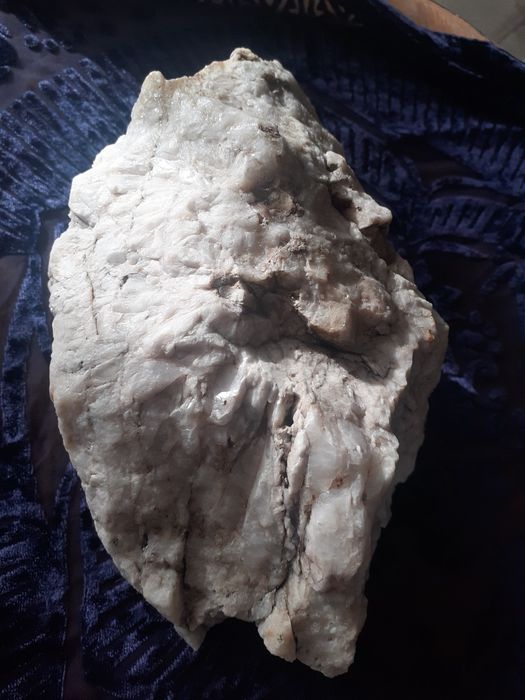 Kwarc śnieżny duży okaz unikat 2kg