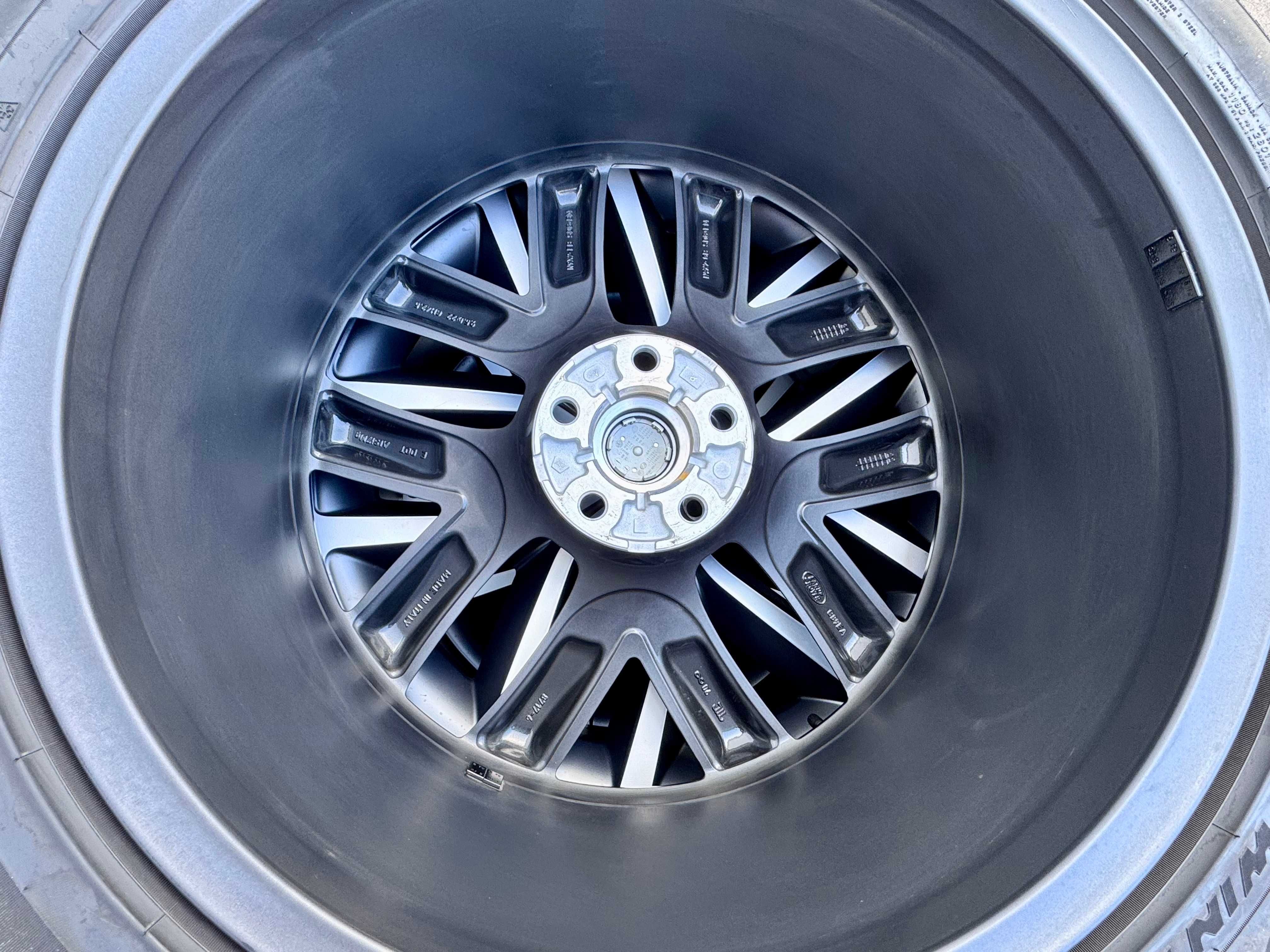 Alufelgi Range Rover / Sport L460 L461 Oryginalne Zimowe 22 JAK NOWE!!