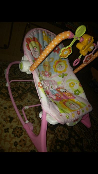 Продам детскую качалку