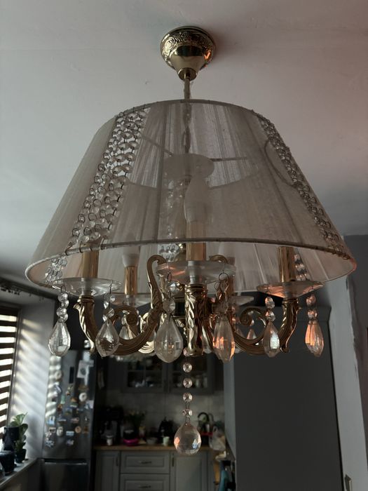 Żyrandol z krysztalkami