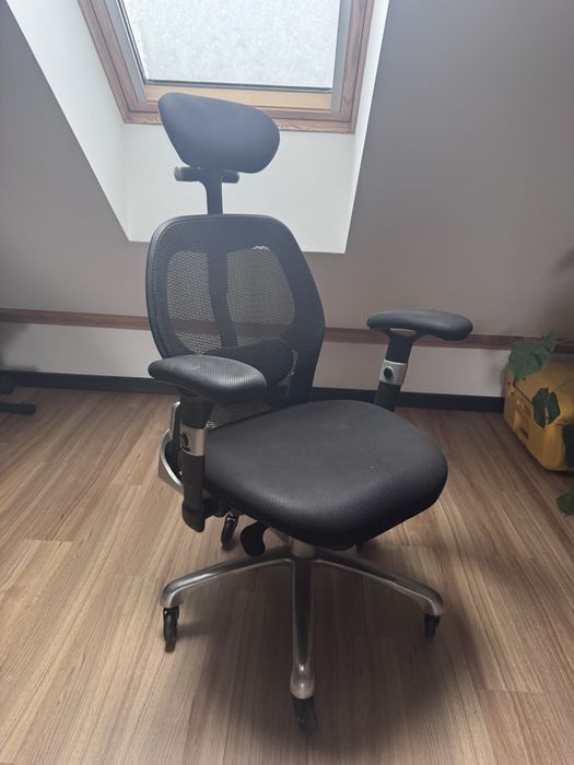 Fotel biurowy obrotowy ergonomiczny Ergomax Flexi