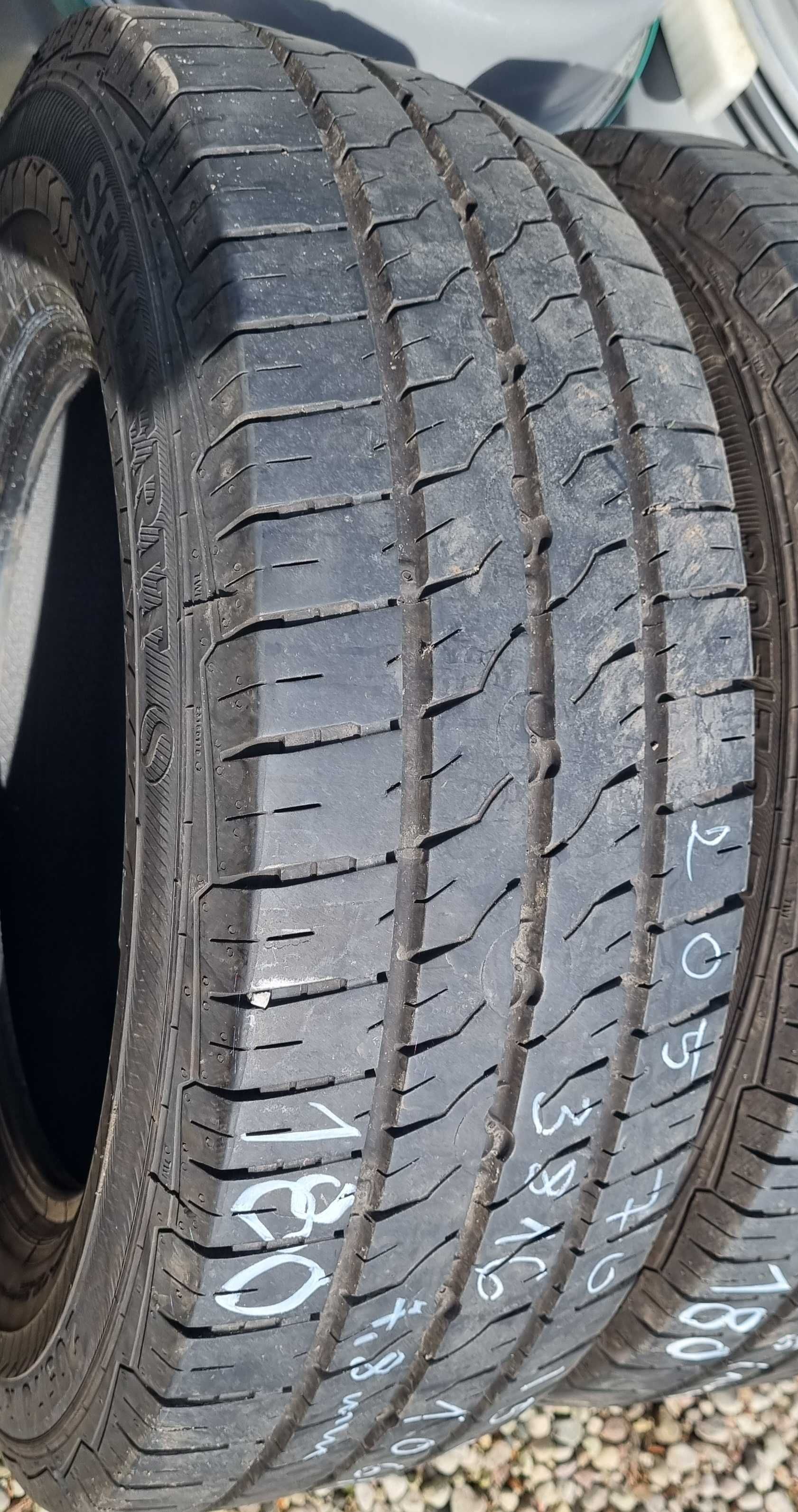 205/70R15C Semperit Van Life 2 Lato