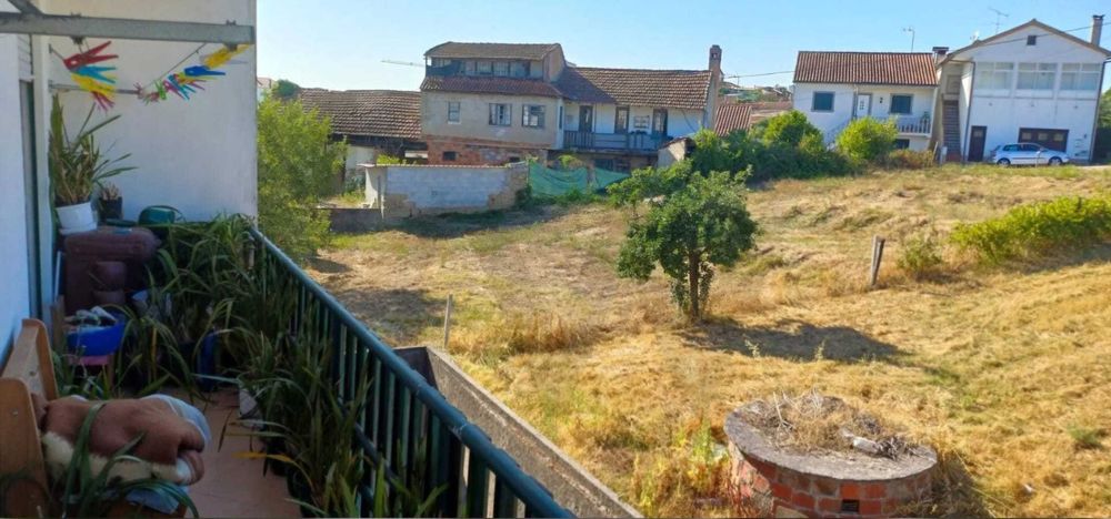 Apartamento T2 com Garagem - Tábua