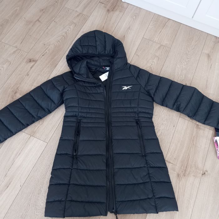 Куртка Reebok жіноча розмір 46 М нова