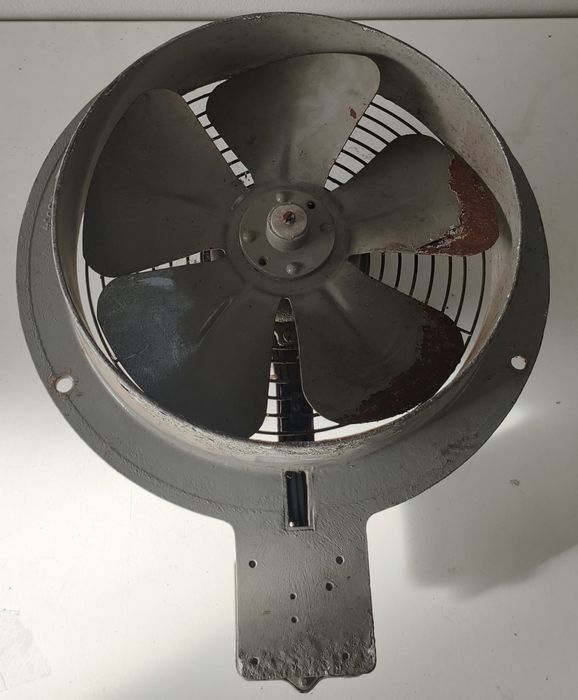 Wentylator przemysłowy industrialny metalowy odlew