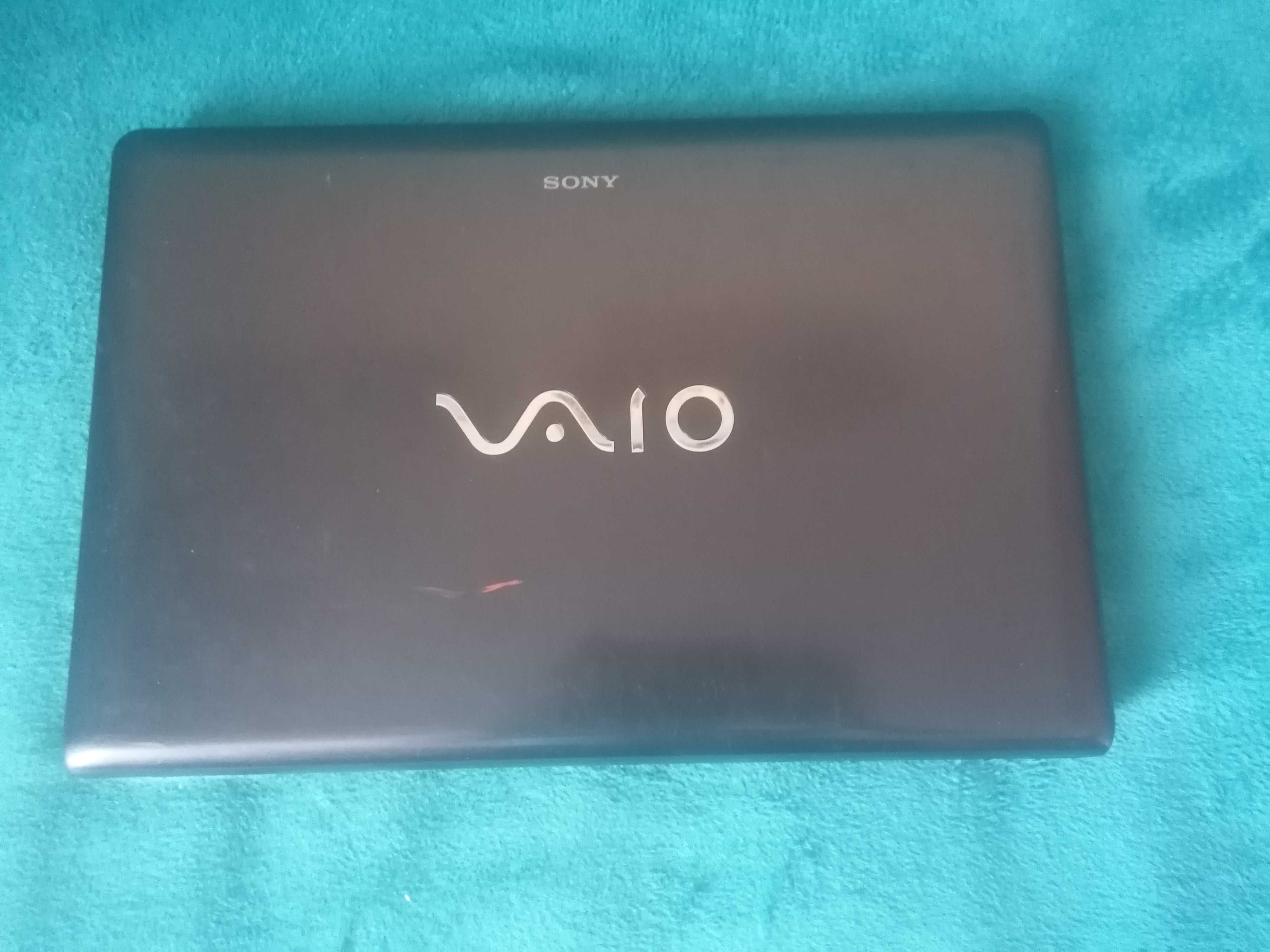 Ноутбук SONY Vaio PCG-71211M 4/160Gb