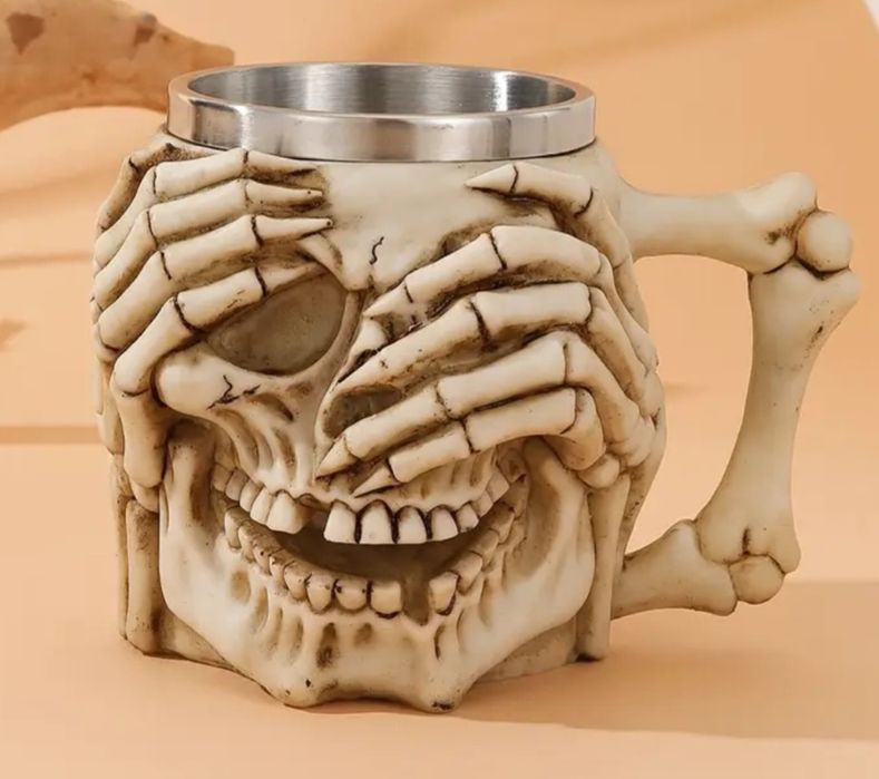 Чашка Череп (нічого не бачу)