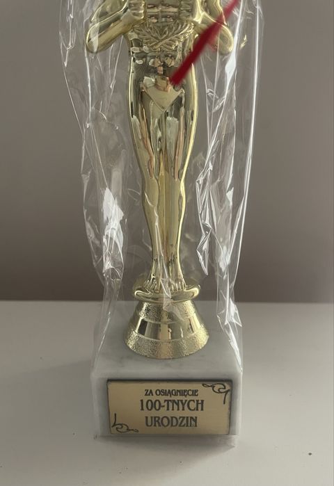 statuetka 100 urodziny
