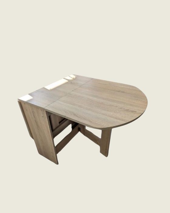 Stół drewniany rozkładany Jysk