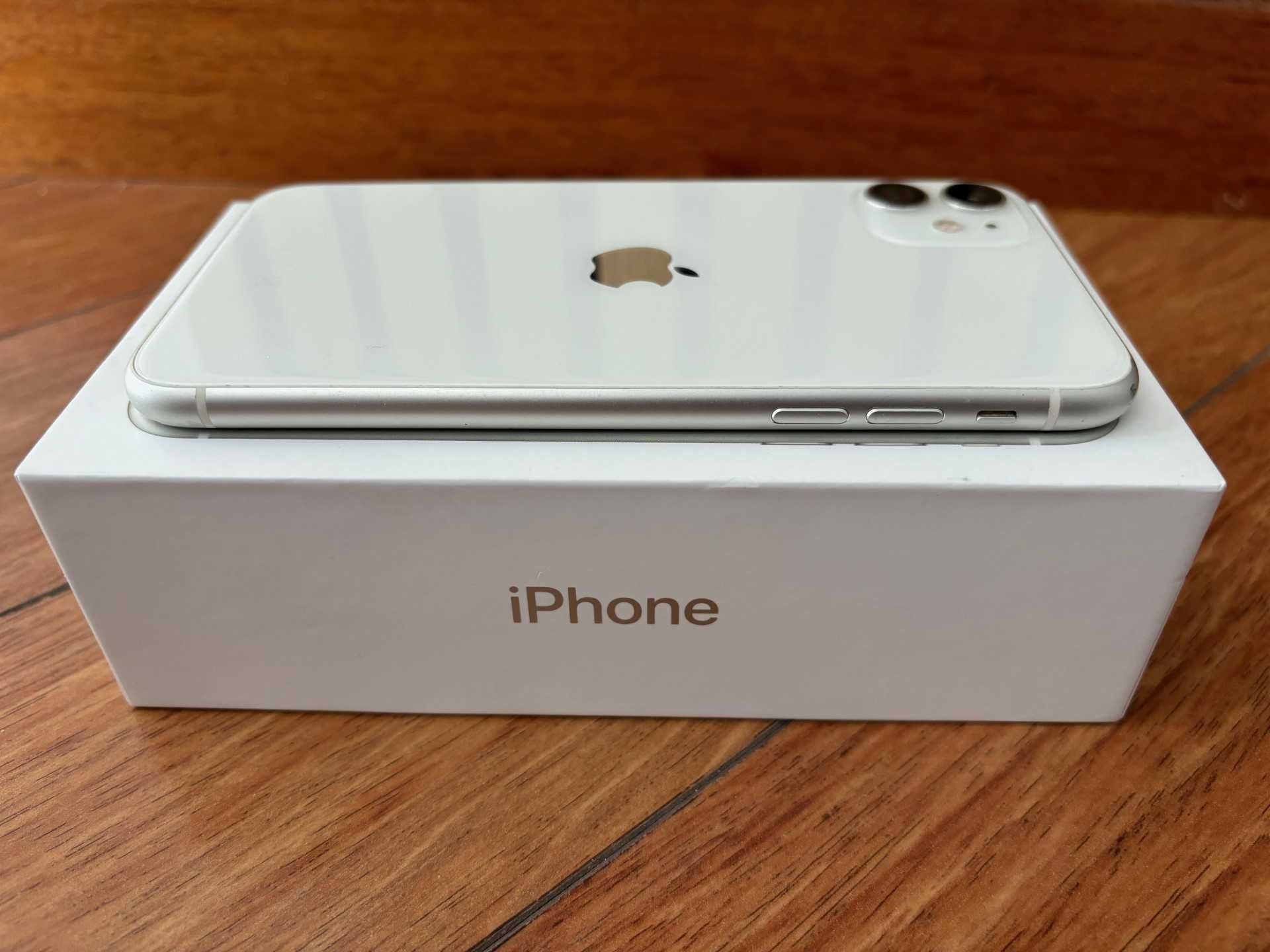 iPhone 11 branco 64GB desbloqueado