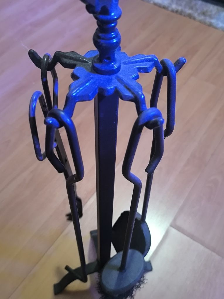 Utensílios de lareira