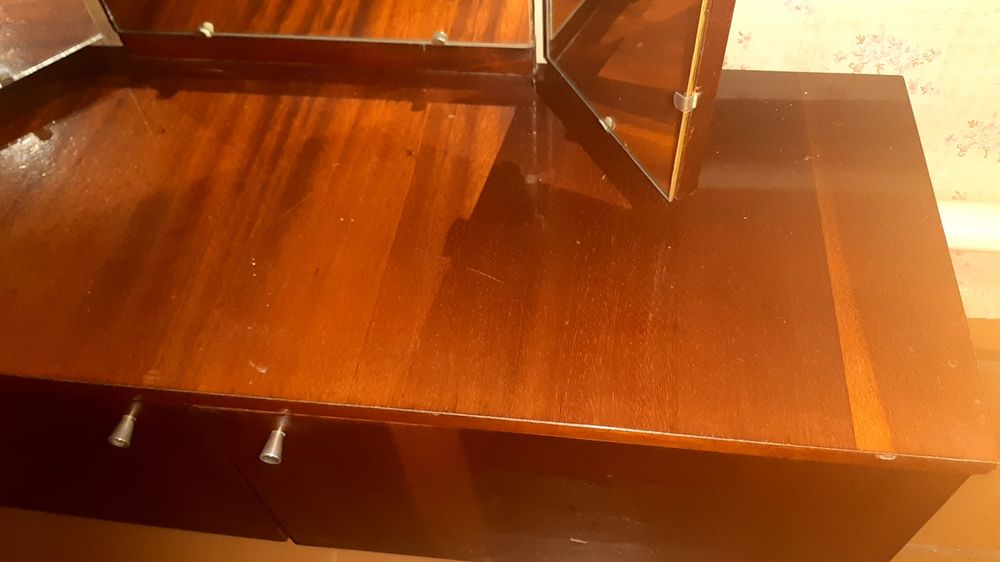 Мебель Винтаж   трюмо /стул/ без реставрации и др.мебель