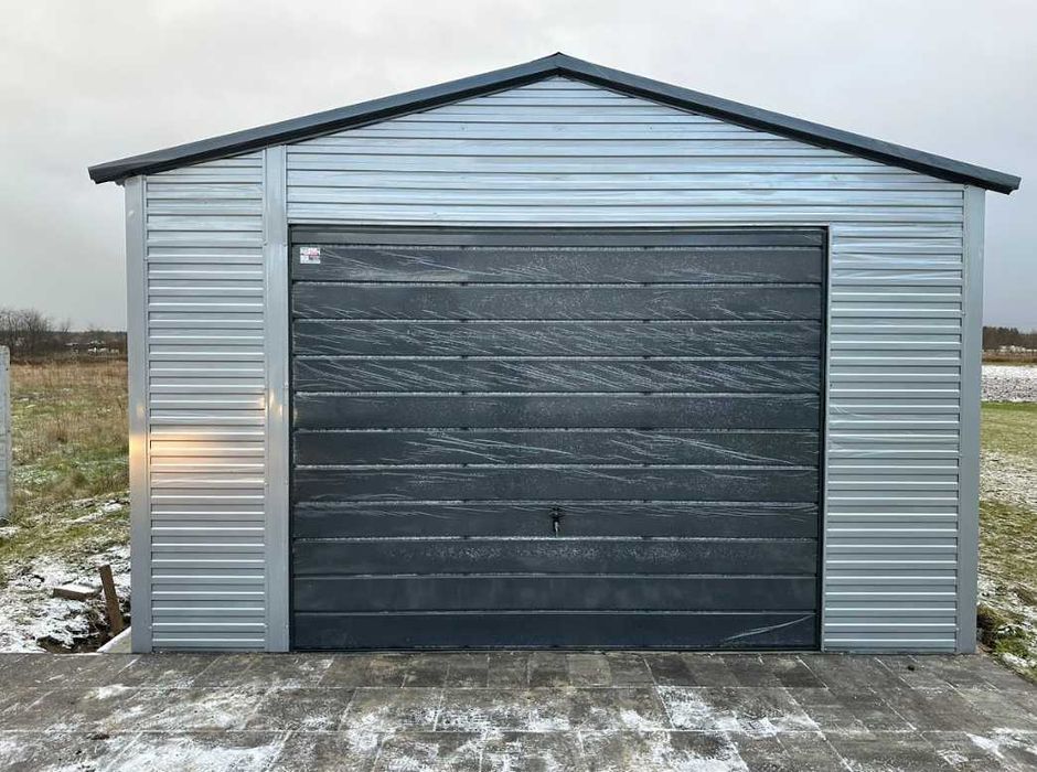 Garaż blaszany 4,5x7,5 garaże jednostanowiskowe, solidna konstrukcja