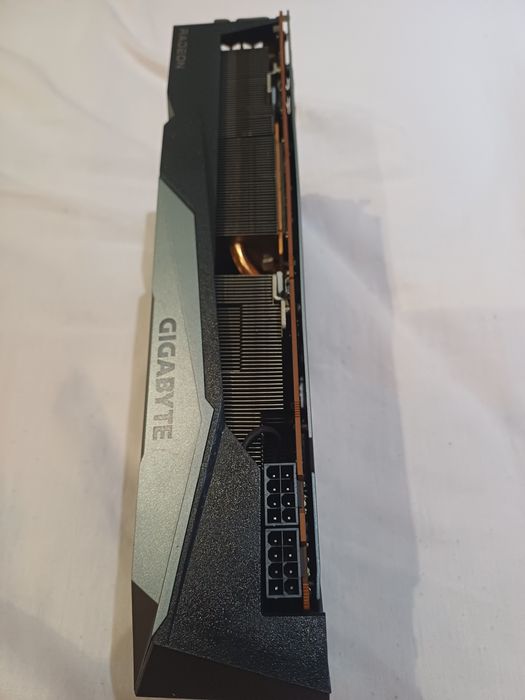 Radeon™ RX 6800 XT GAMING OC 16G