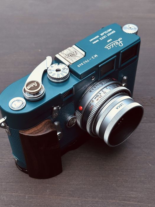 LEICA M3 DS Repintada + Leica Elmar-M 50mm f/2.8 + punho