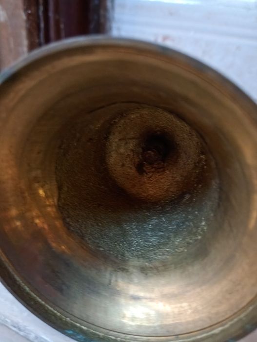 Antiga Campainha de Mão