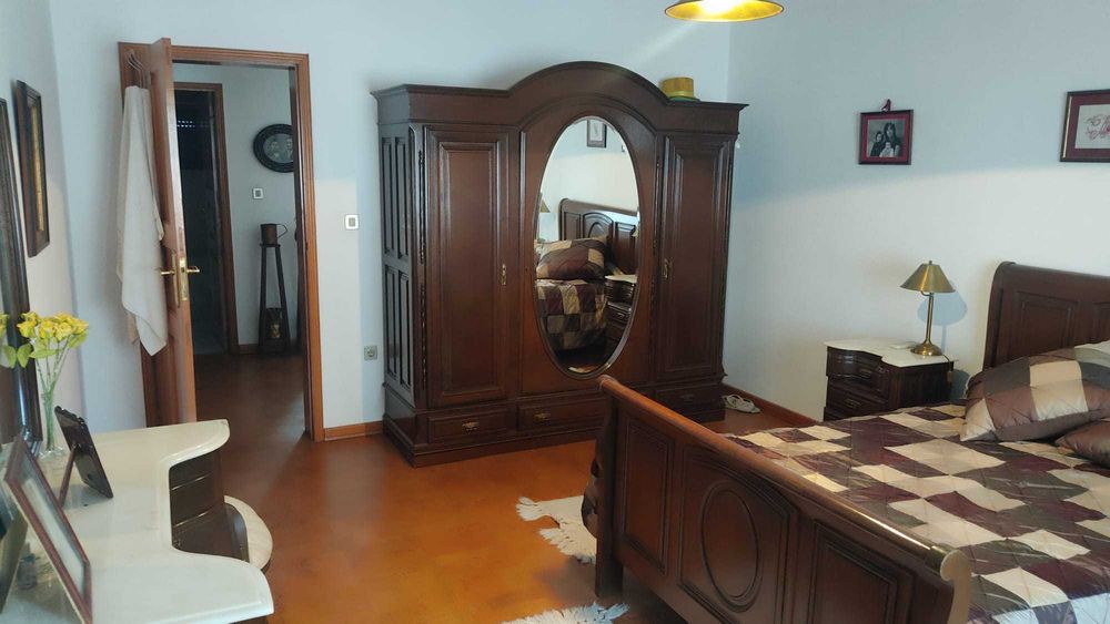 Mobília de quarto completa