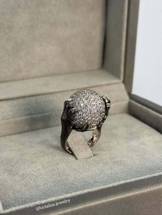 Каблучка з діамантами 4.90ct Біле золото