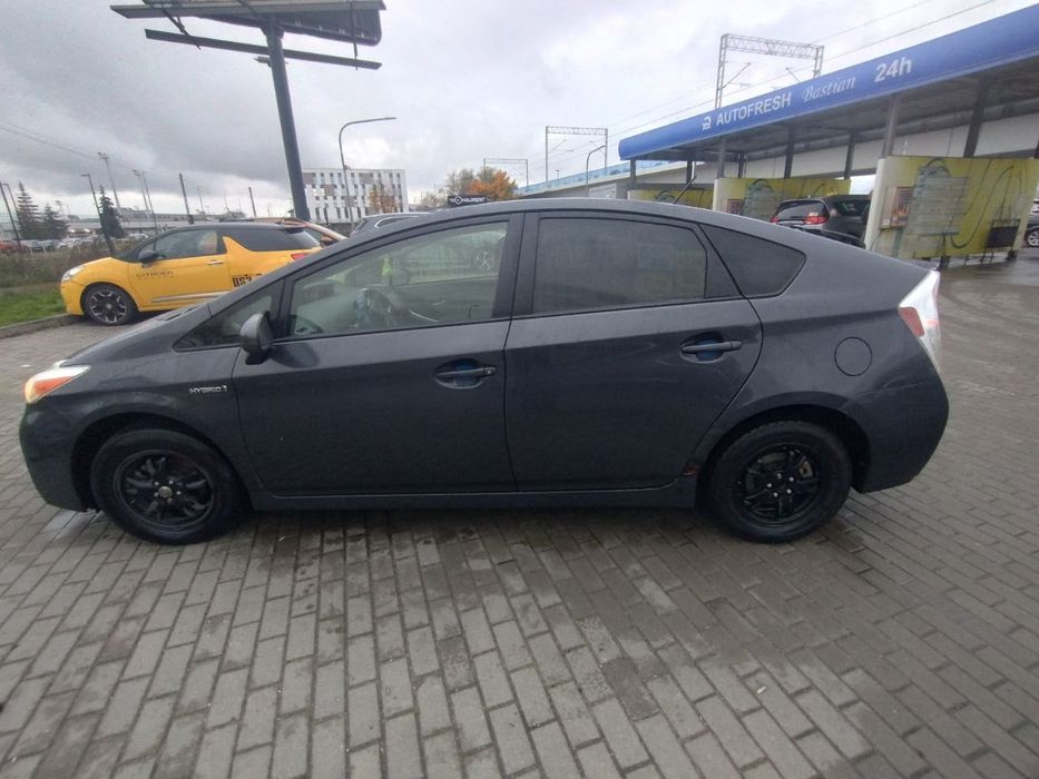 Toyota Prius toyota prius 30