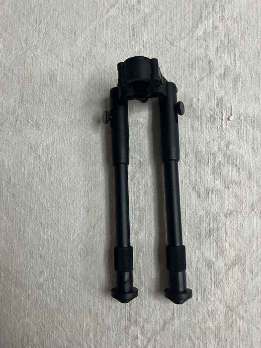 Retractable Bipod - bipé retratil