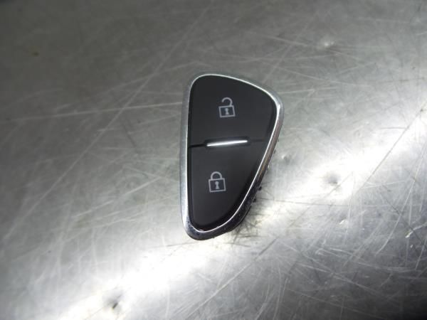 Comando / botão / interruptor multifunções OPEL Corsa E