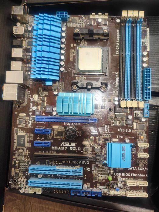 Материнська плата Asus M5A97r2.0