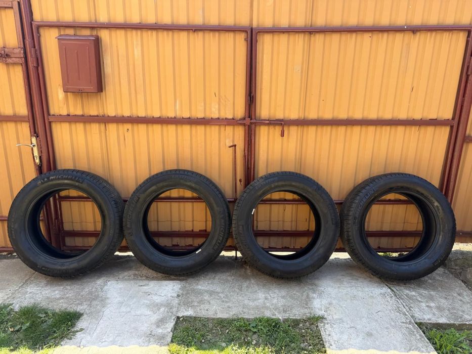 Літні шини Michelin 255/55/20