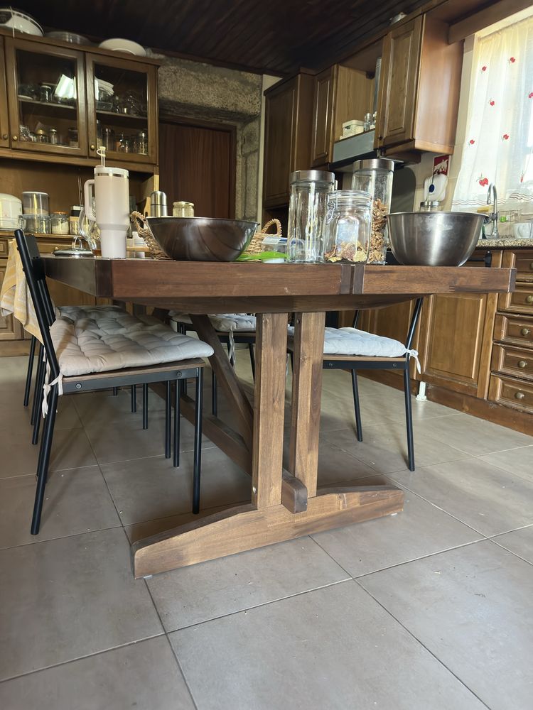 Mesa de sala ou exterior