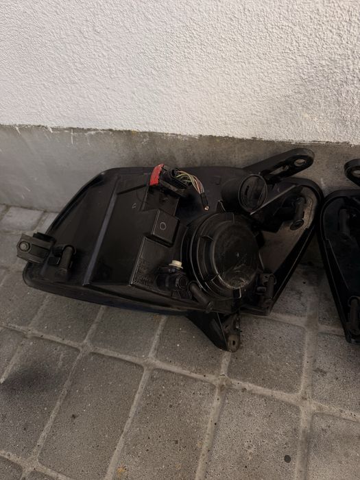 Фари Сітроен Берлінго Пежо Партнер оригінал права ліва Berlingo Partne