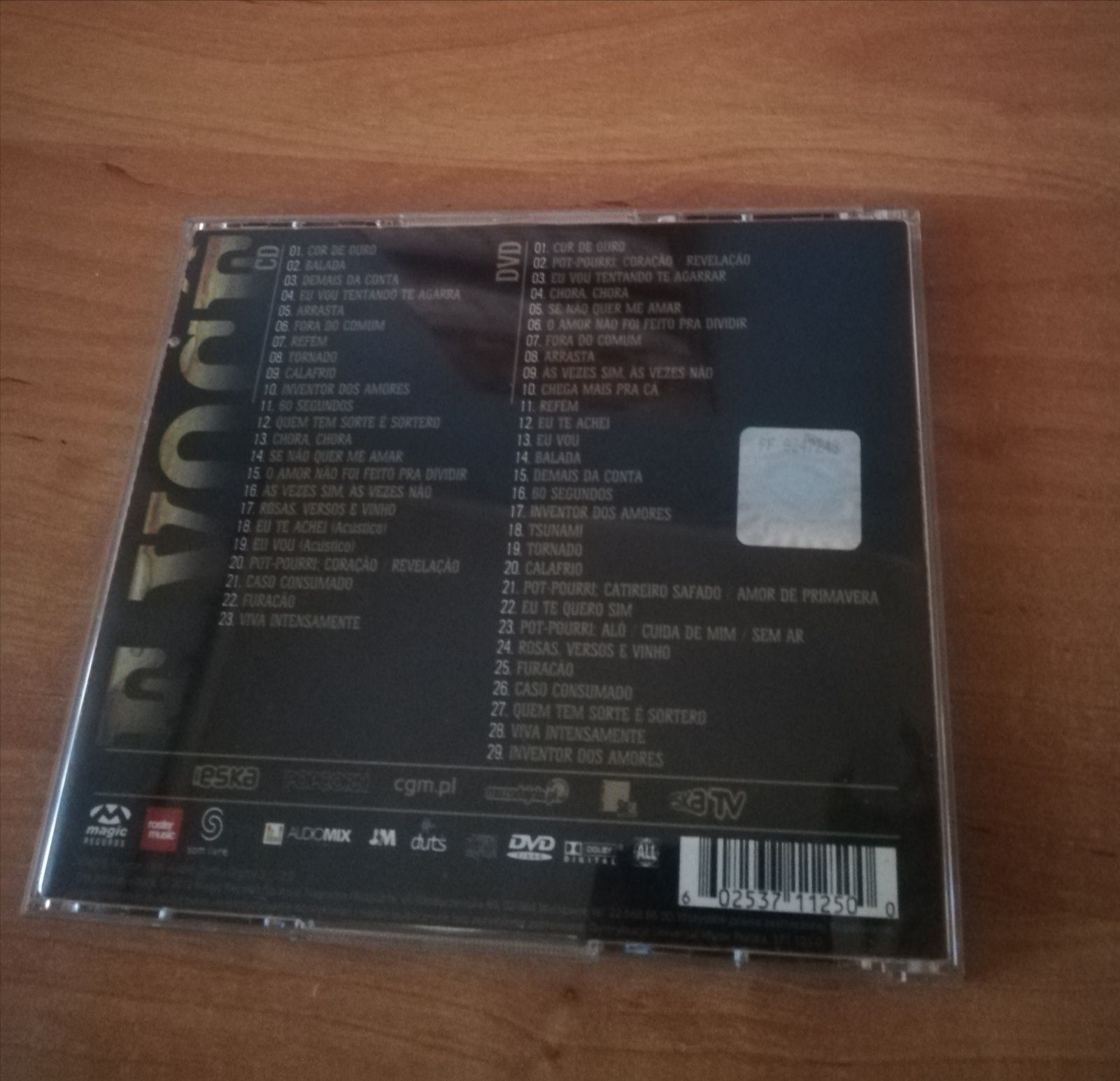 Gusttavo Lima E Voce CD /DVD. W środku są dwie płyty. Sprawne.