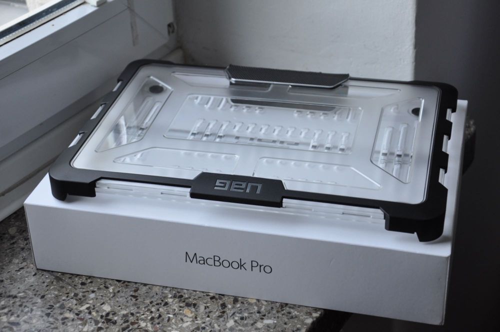 MacBook Pro Retina 13 2015 A1502 16GB / 256GB Komplet Stan idealny