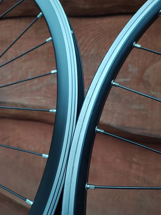 Komplet kół rowerowych Trekkingowych 28" Shimano Dynamo 9s Retro MTB