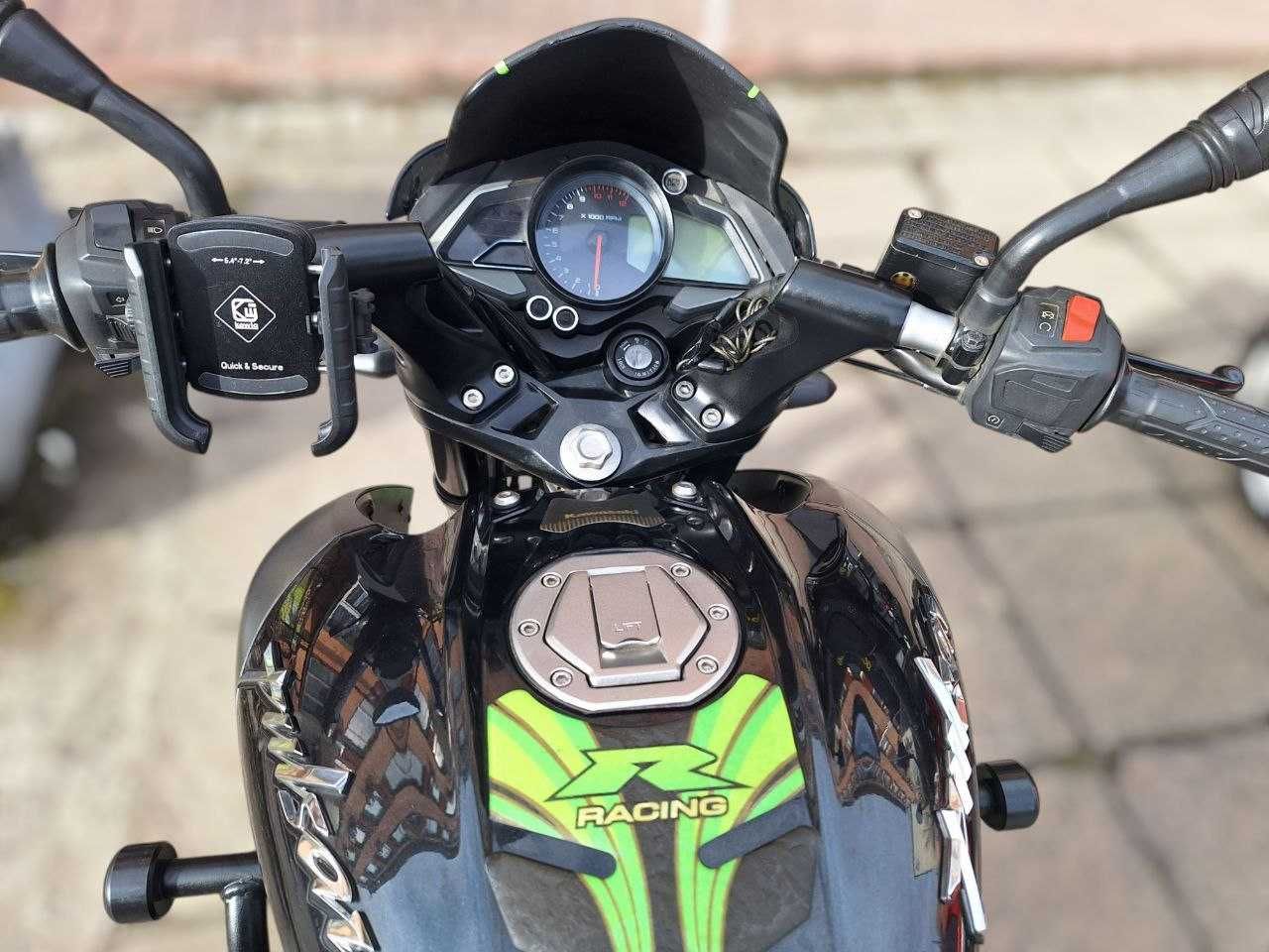 Bajaj Pulsar NS 200 двигун kTm Duke 200 - 2019 рік