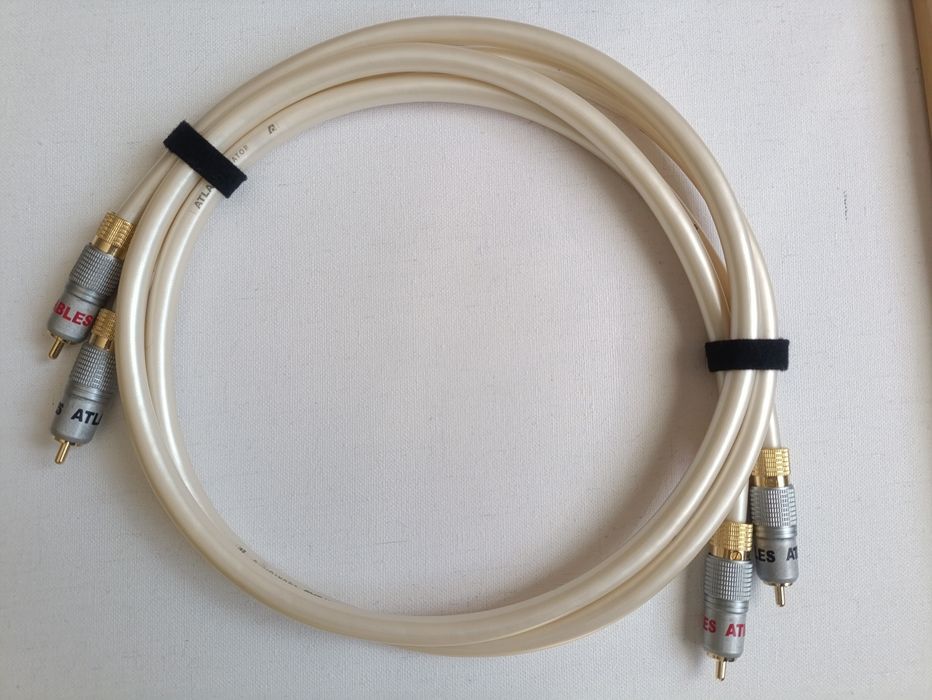 Кабель межблочный ATLAS  EQUATOR Ahromatic.