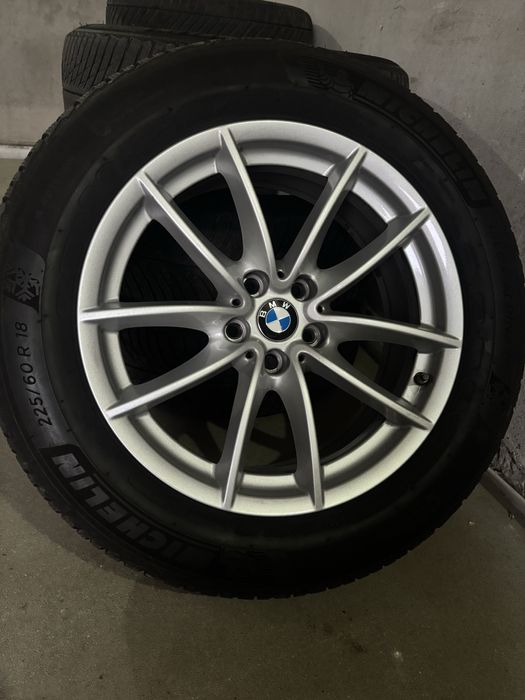 Sprzedam komplet kół zimowych 225/60 r18